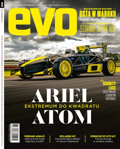 Okładka EVO Magazine Polska nr 26 (październik–listopad 2026) z Ariel Atom 4RR. W numerze testy Ferrari Amalfi, McLarena W1, Porsche 911 GT3 S/C, pożegnanie Alpine A110 oraz wyprawa Defenderem OCTA do Maroka.